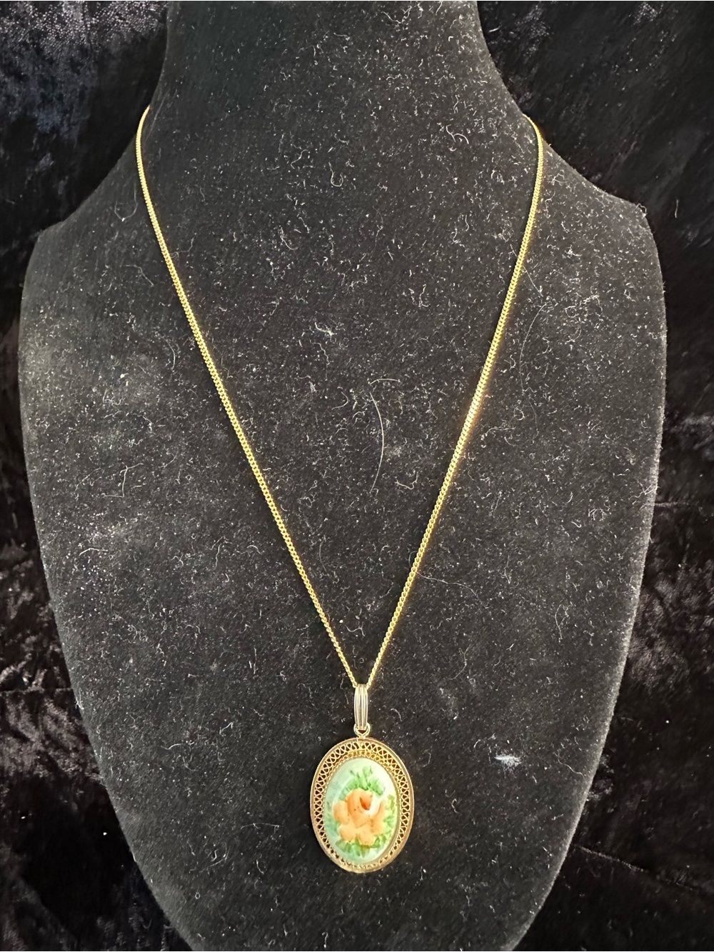 Vintage 12K Gold Filled Floral Pendant Necklace